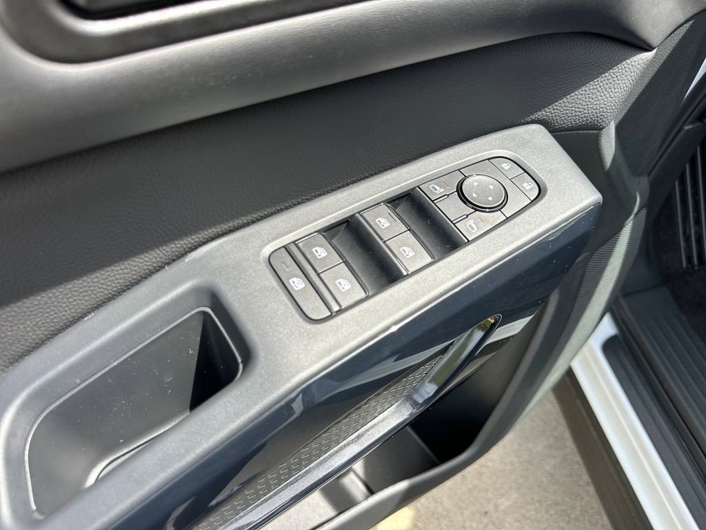 New 2026 Nissan Pathfinder SV AWD/4WD image 11