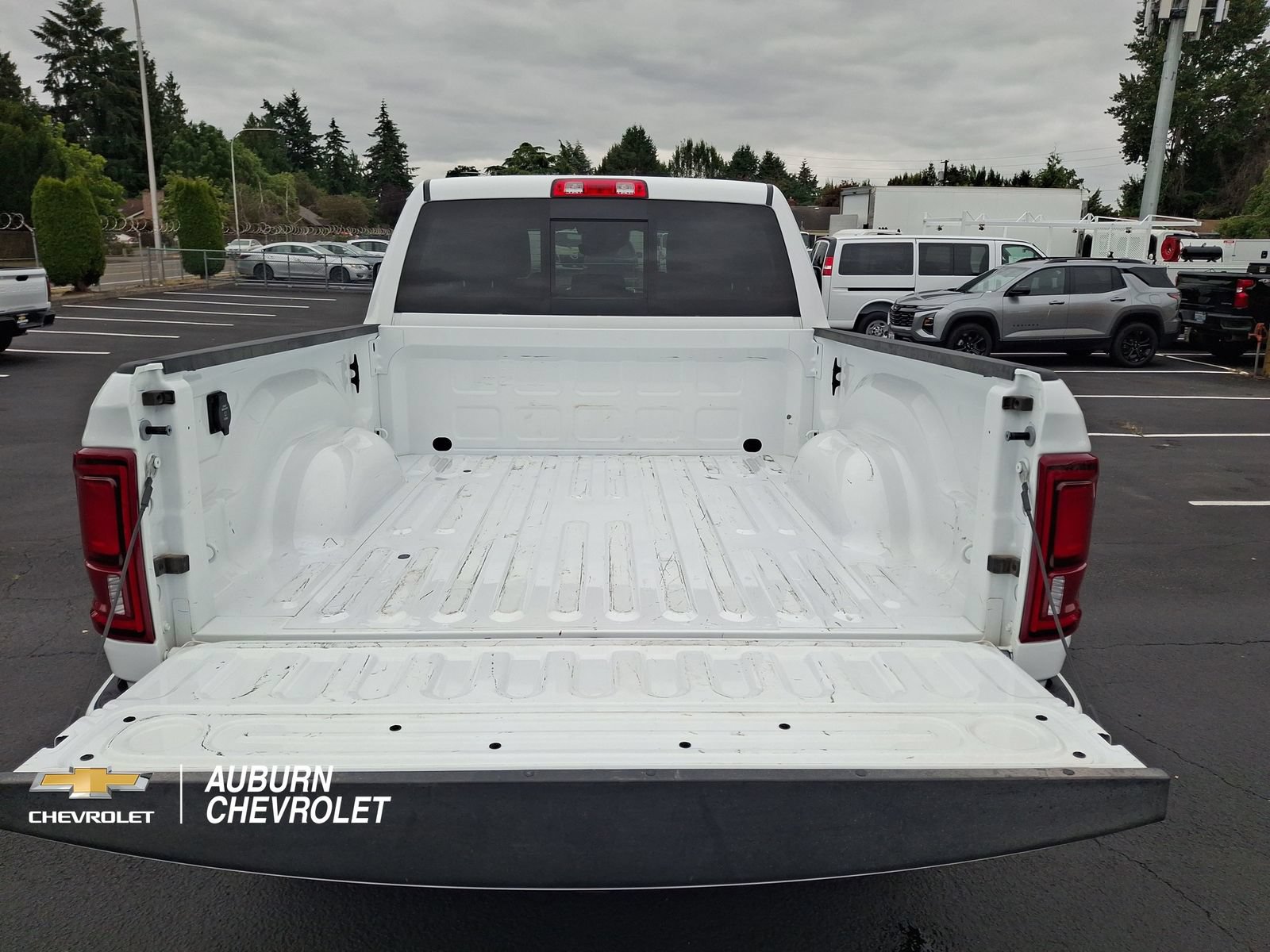 Used 2026 RAM 2500 Laramie AWD/4WD image 18