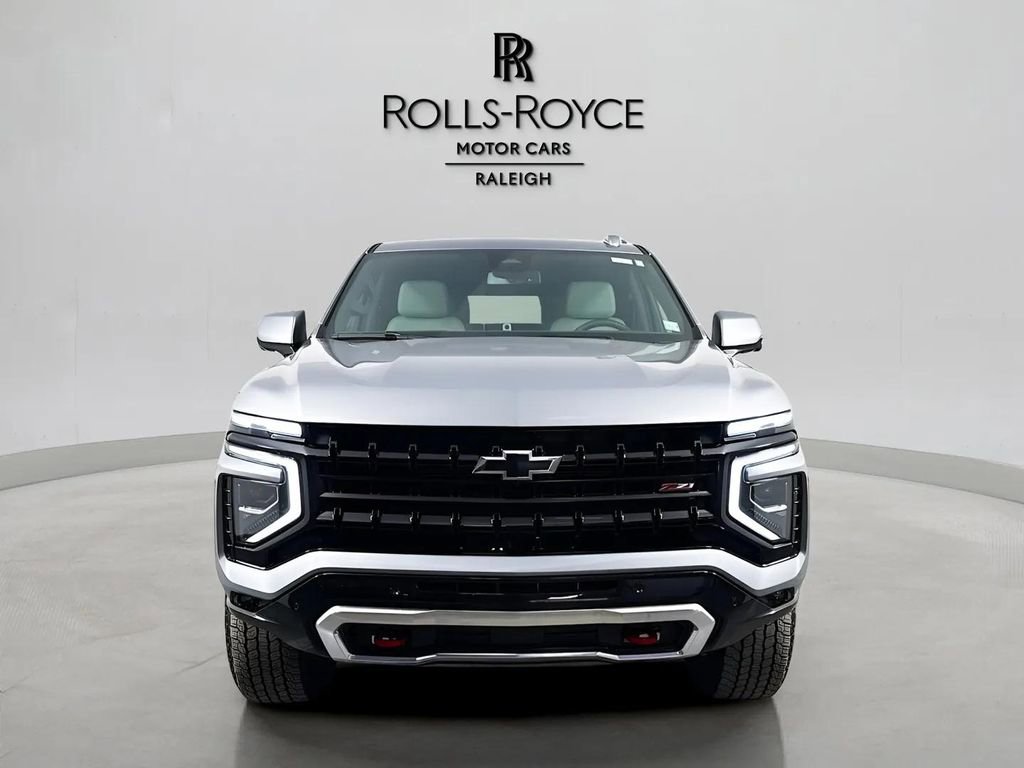 Used 2025 Chevrolet Tahoe Z71 w/ Comfort Package image 3