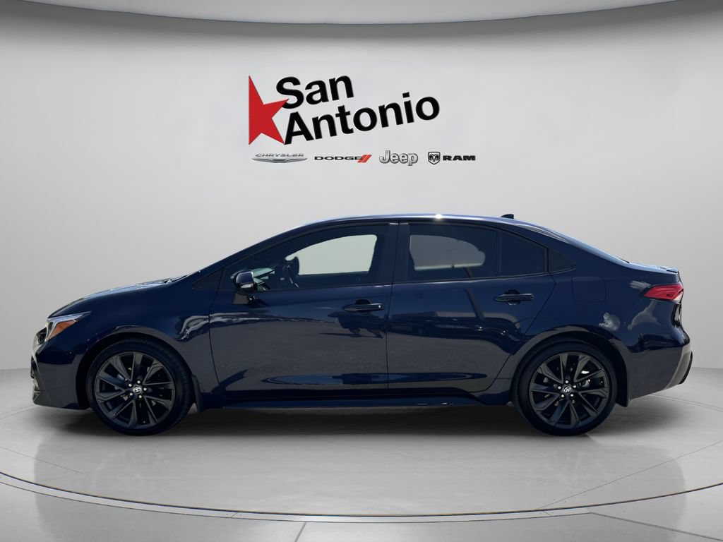 Used 2026 Toyota Corolla SE FWD image 9