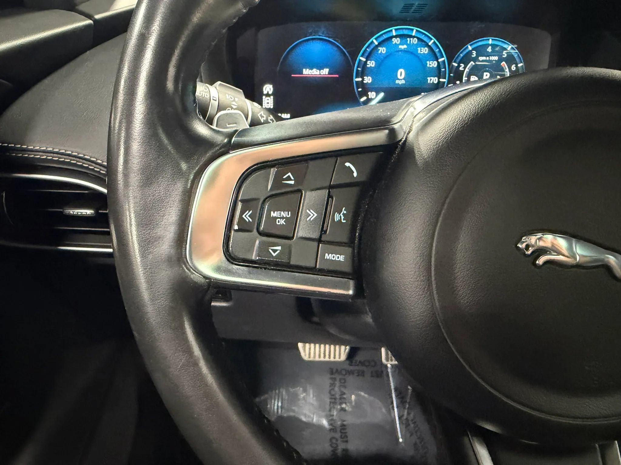Used 2018 Jaguar F-PACE R-Sport AWD/4WD image 15