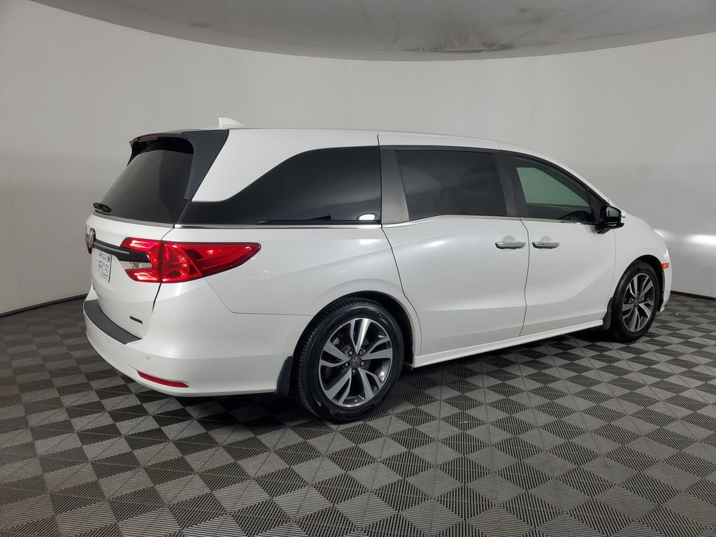 Used 2023 Honda Odyssey Touring image 4