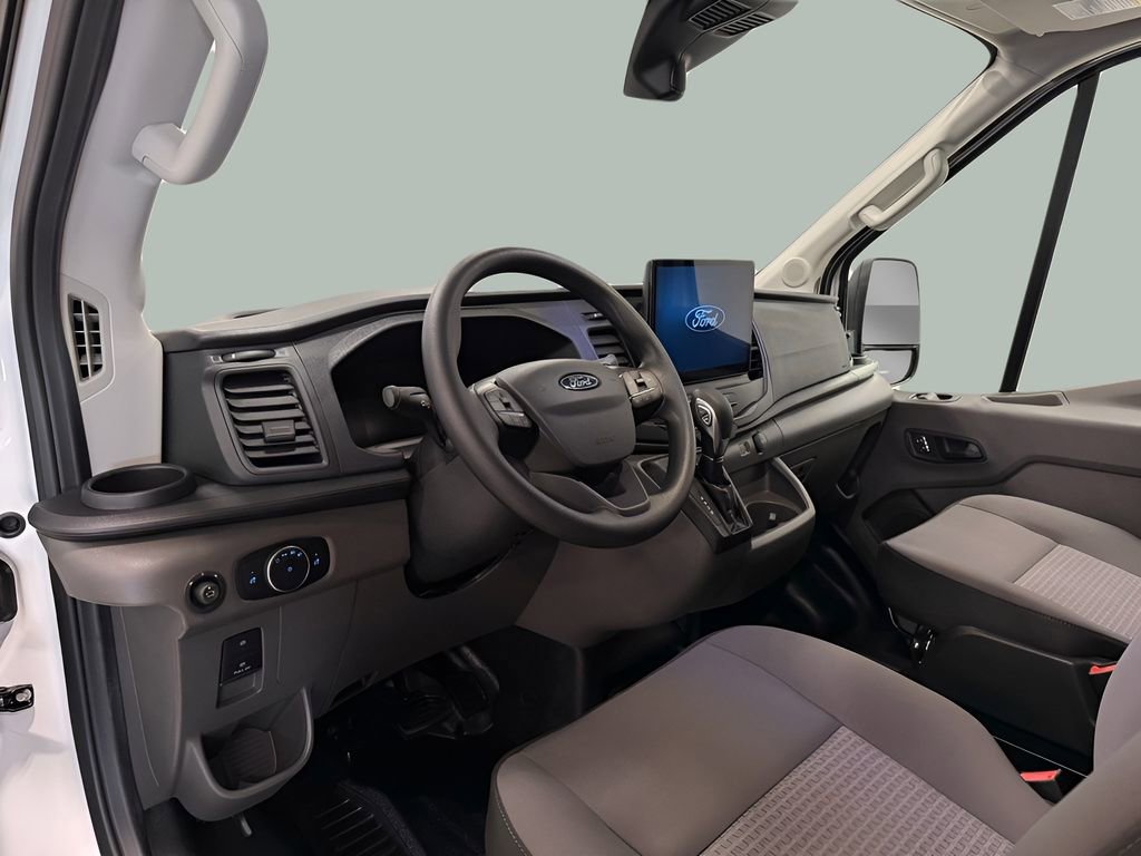 New 2026 Ford Transit 250 148 Medium Roof RWD image 15