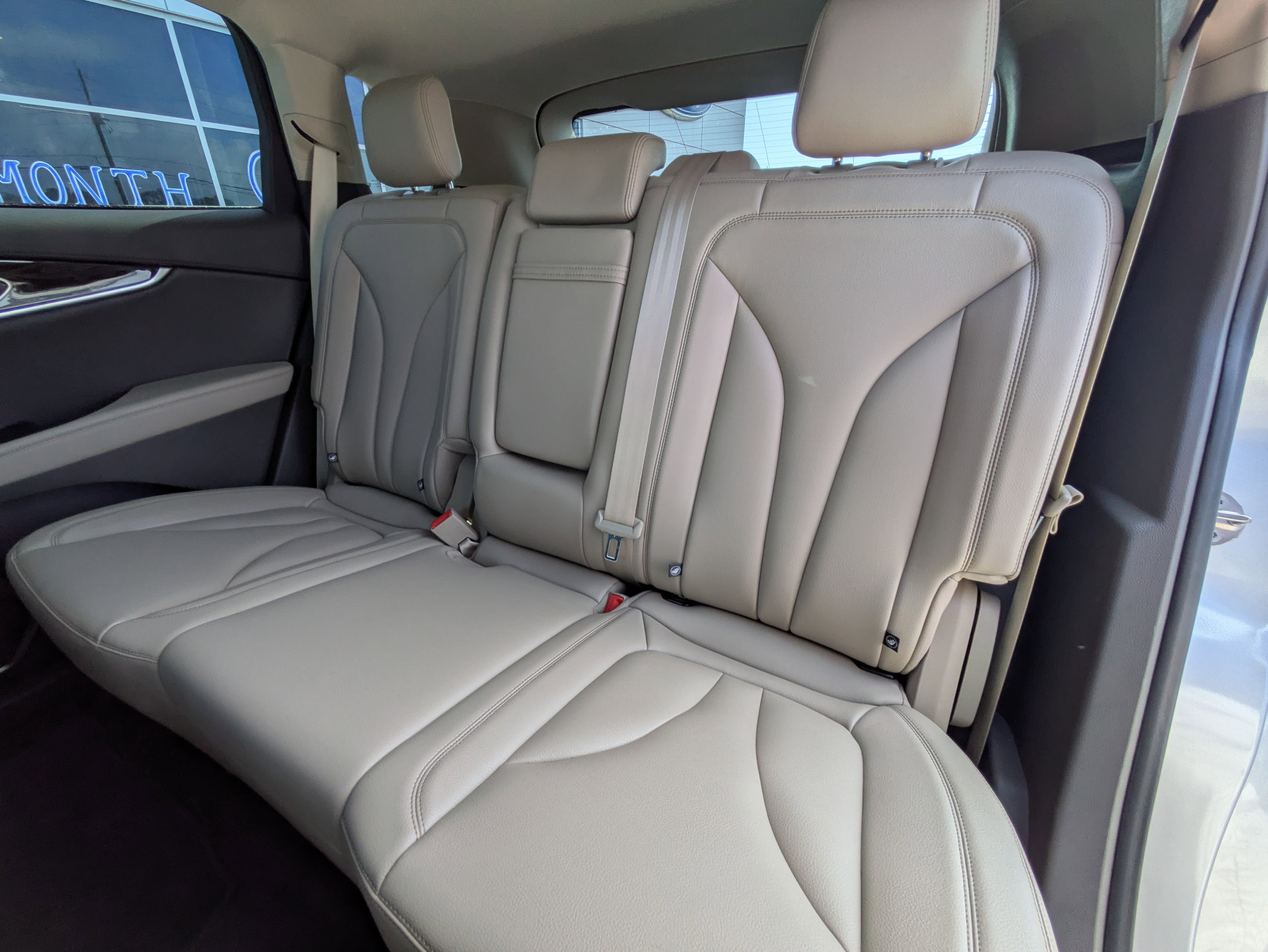 Used 2022 Lincoln Nautilus FWD image 15