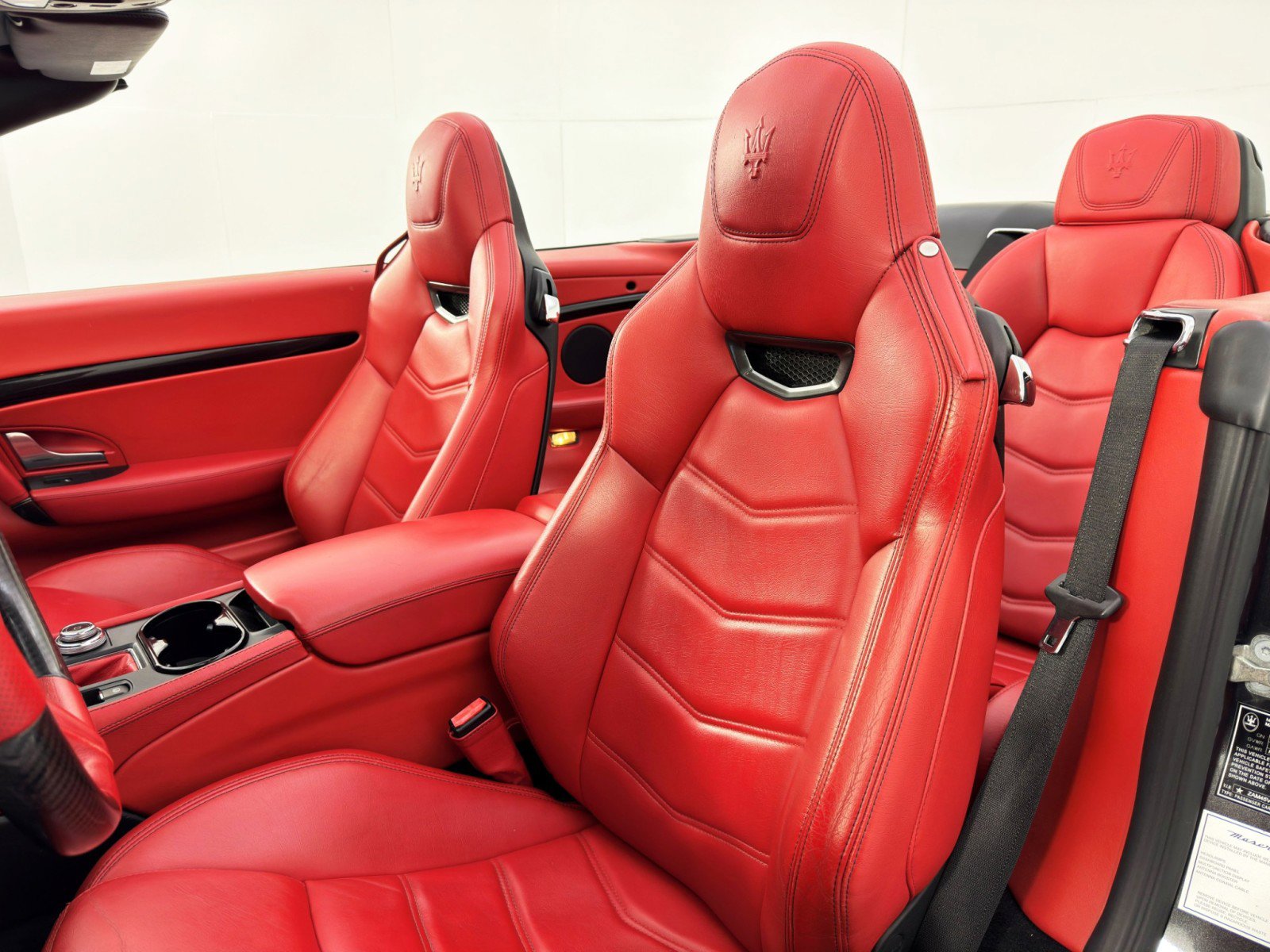 Used 2018 Maserati GranTurismo Sport image 35