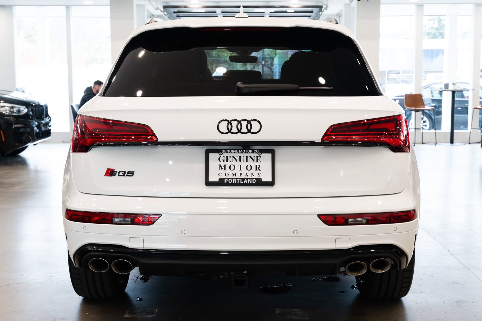 Used 2022 Audi SQ5 Premium Plus w/ Premium Plus Package image 5