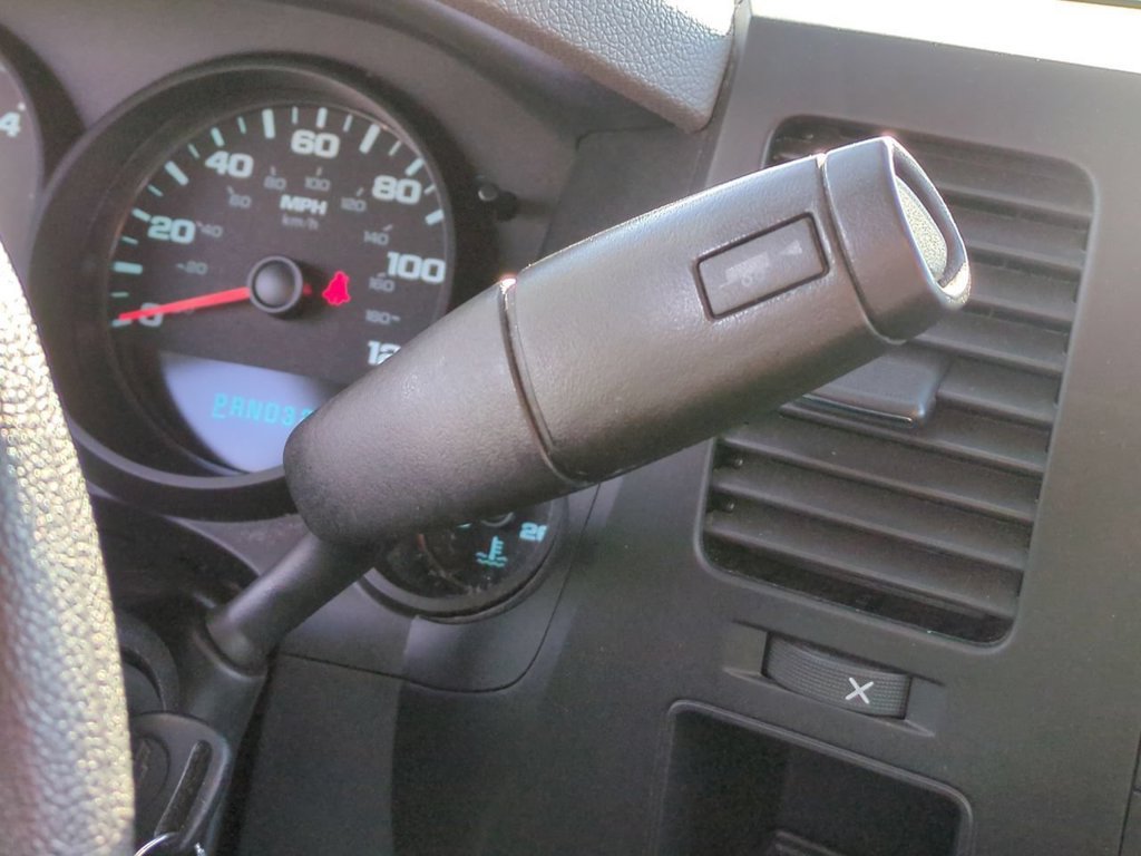 Used 2013 Chevrolet Silverado 1500 W/T AWD/4WD image 17