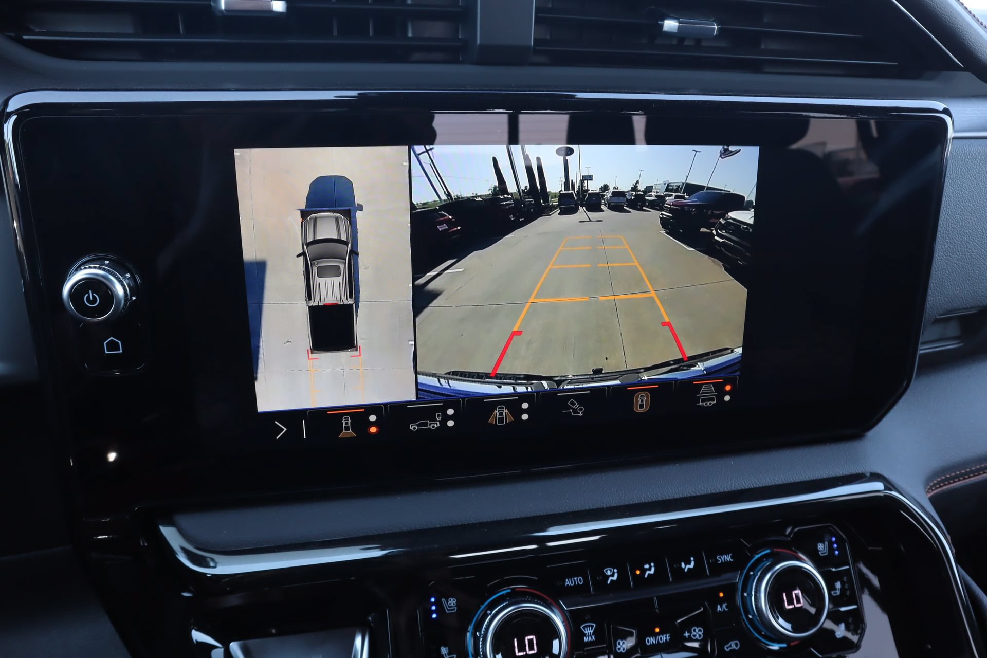 New 2026 GMC Sierra 1500 AT4 w/ AT4 Premium Package AWD/4WD image 10