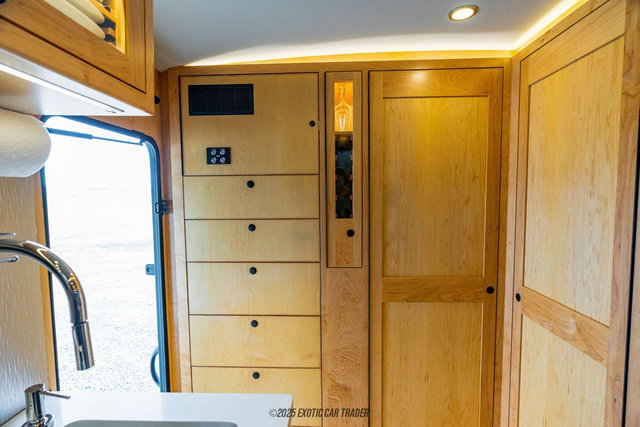 Used 2022 Ford F550 4x4 Crew Cab Super Duty image 83