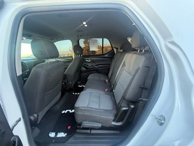Used 2019 Chevrolet Traverse LS image 12