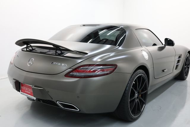 Used 2012 Mercedes-Benz SLS AMG Coupe image 57