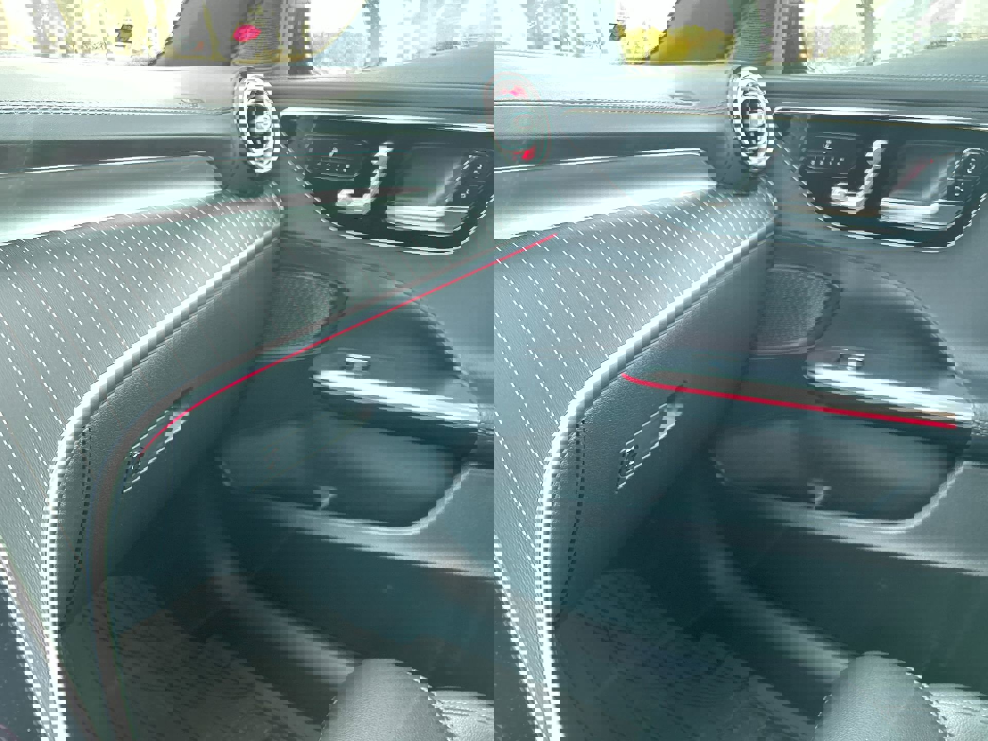 Used 2023 Mercedes-Benz C 300 Sedan image 29