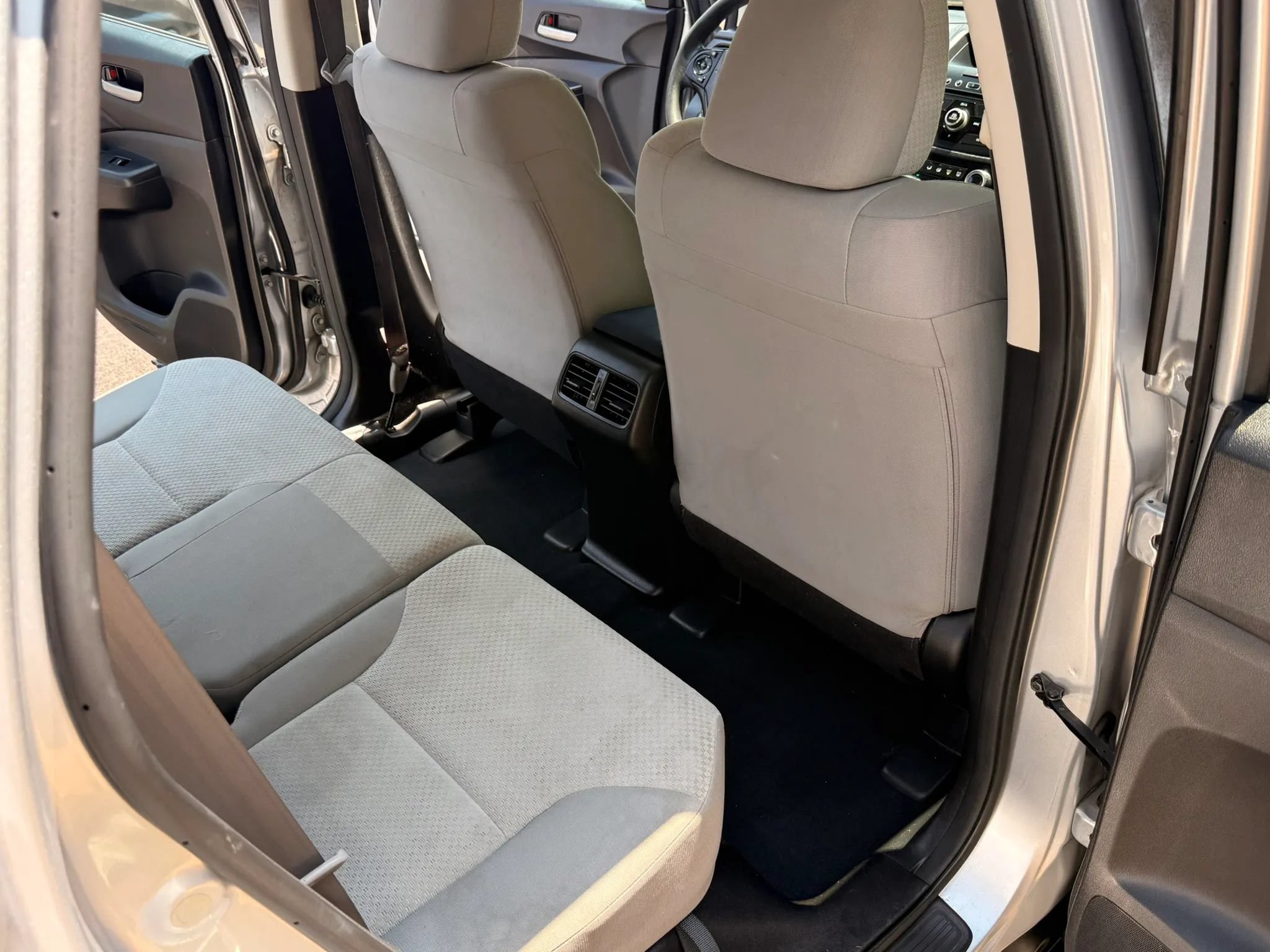 Used 2016 Honda CR-V LX image 13