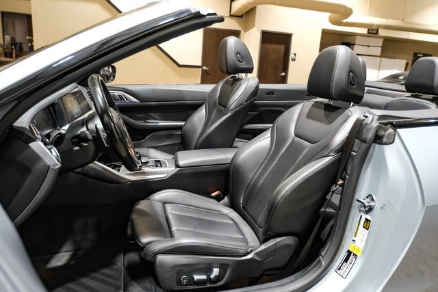 Used 2022 BMW 430i Convertible w/ M Sport Package RWD image 29