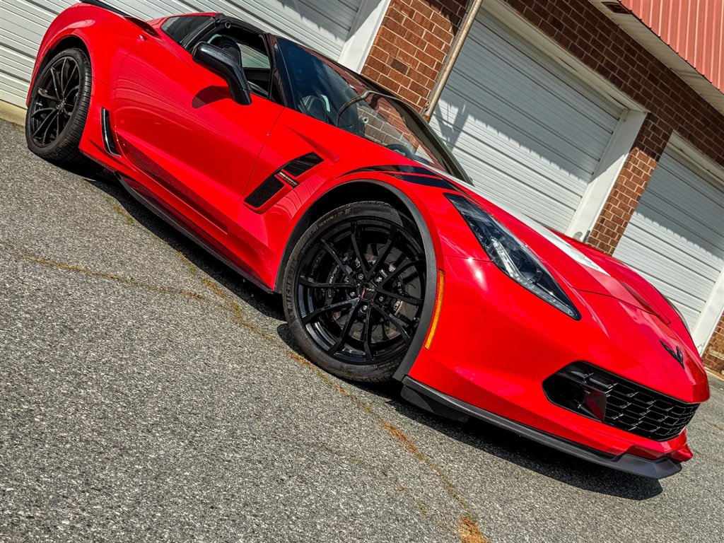 Used 2019 Chevrolet Corvette Grand Sport RWD image 32