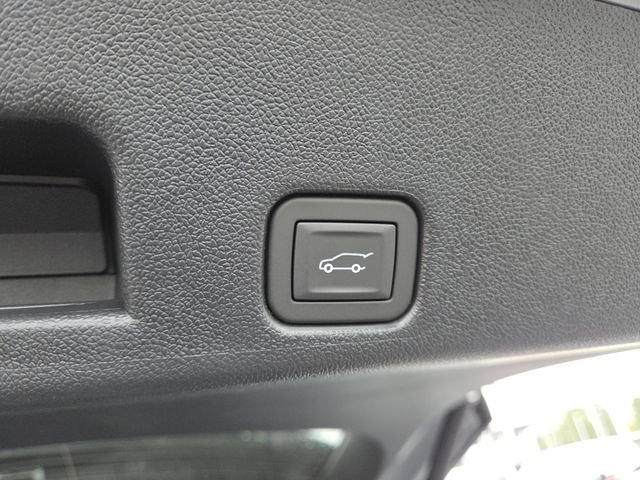 New 2026 Buick Enclave Sport Touring w/ Power Package image 18