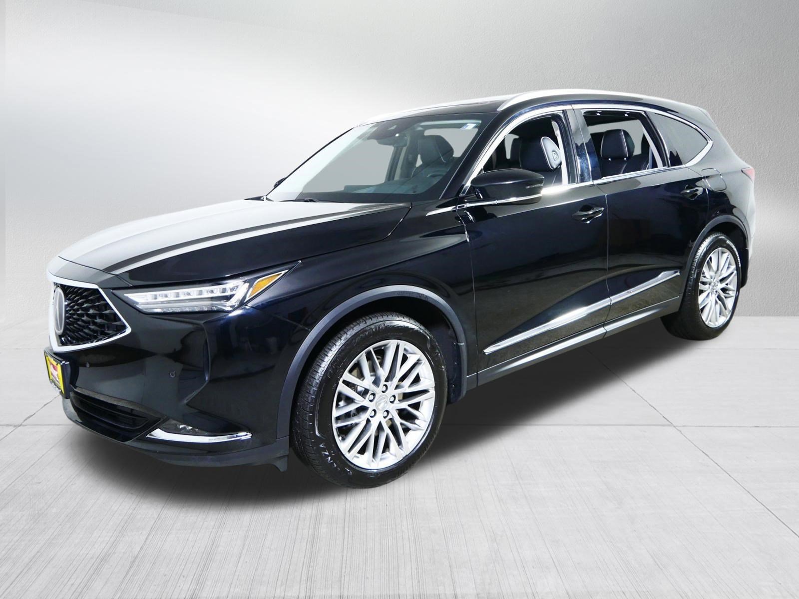 Used 2023 Acura MDX SH-AWD w/ Advance Package image 3