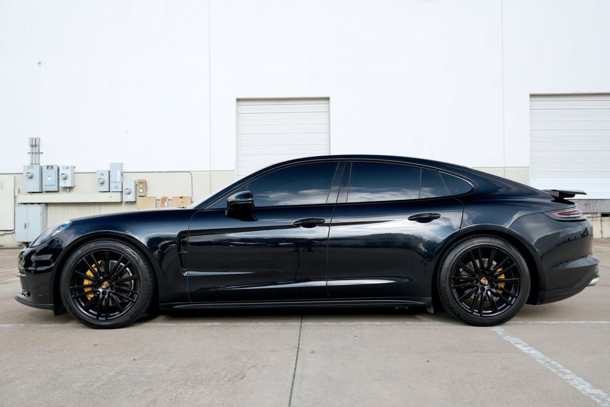 Used 2018 Porsche Panamera 4 AWD/4WD image 15