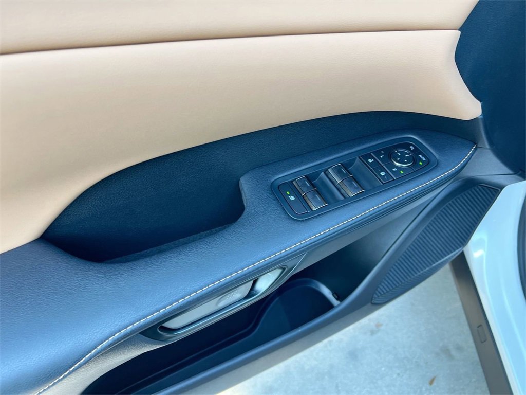 Certified 2024 Lexus RX 350h image 11