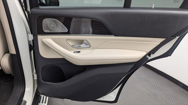 Used 2020 Mercedes-Benz GLE 350 w/ Premium Package image 21