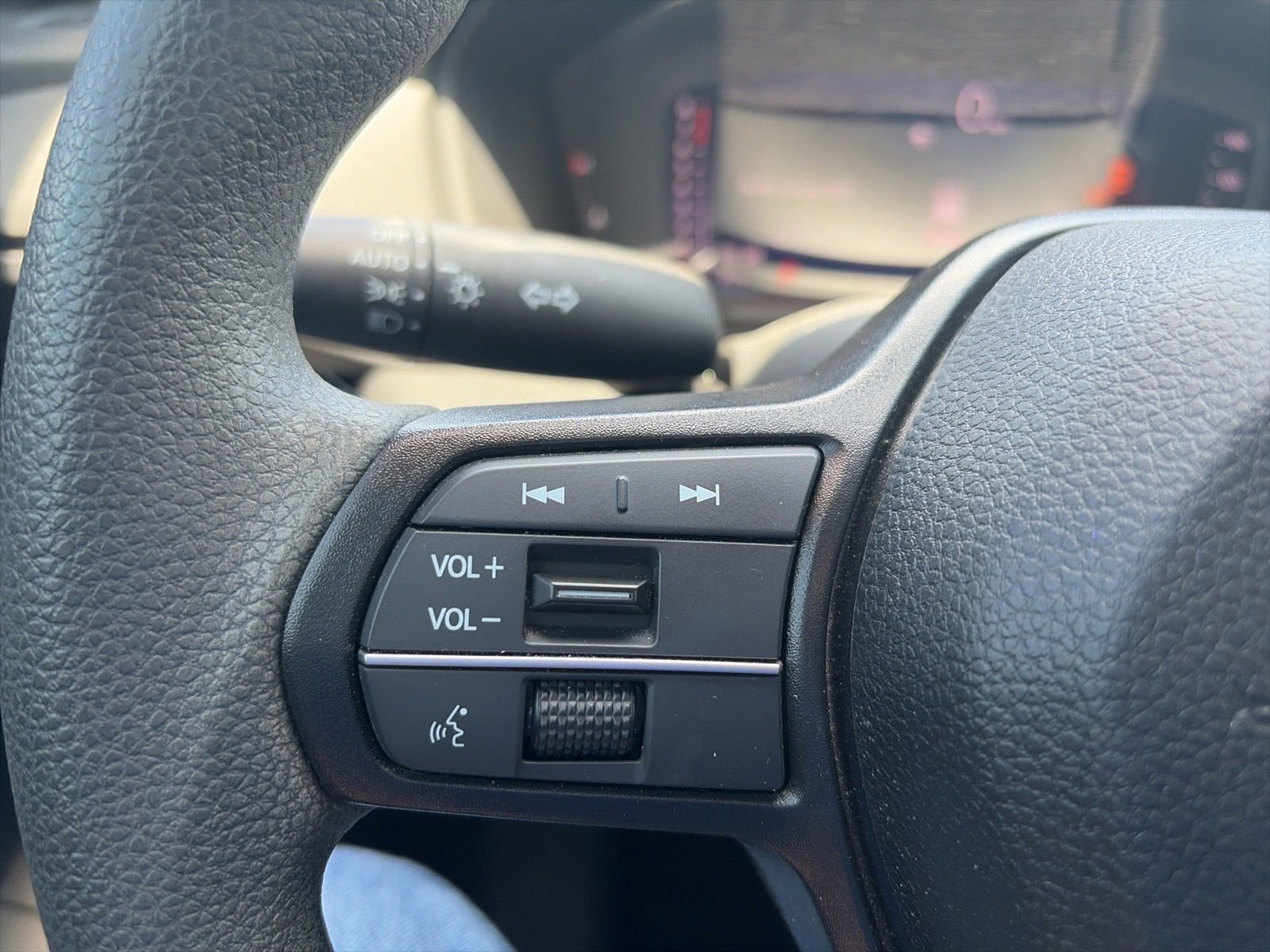 Certified 2024 Honda Accord EX image 19