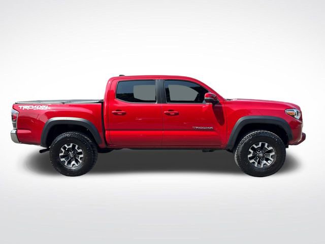 Used 2022 Toyota Tacoma TRD Off-Road AWD/4WD image 7