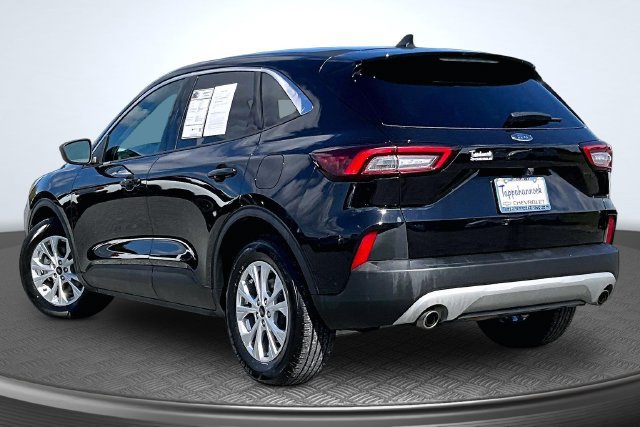 Used 2023 Ford Escape Active FWD image 4