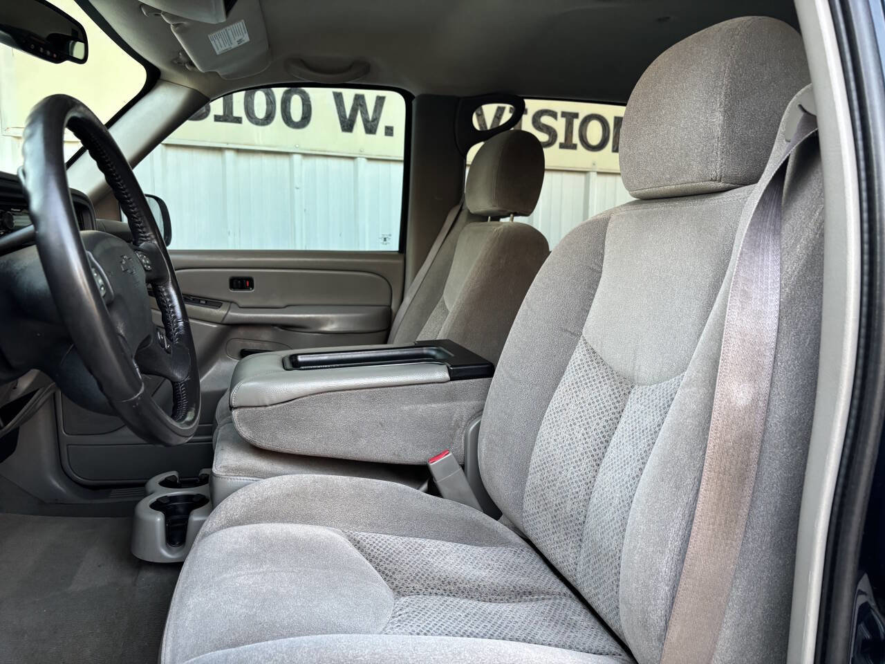 Used 2006 Chevrolet Avalanche Z66 w/ Preferred Equipment Group image 9