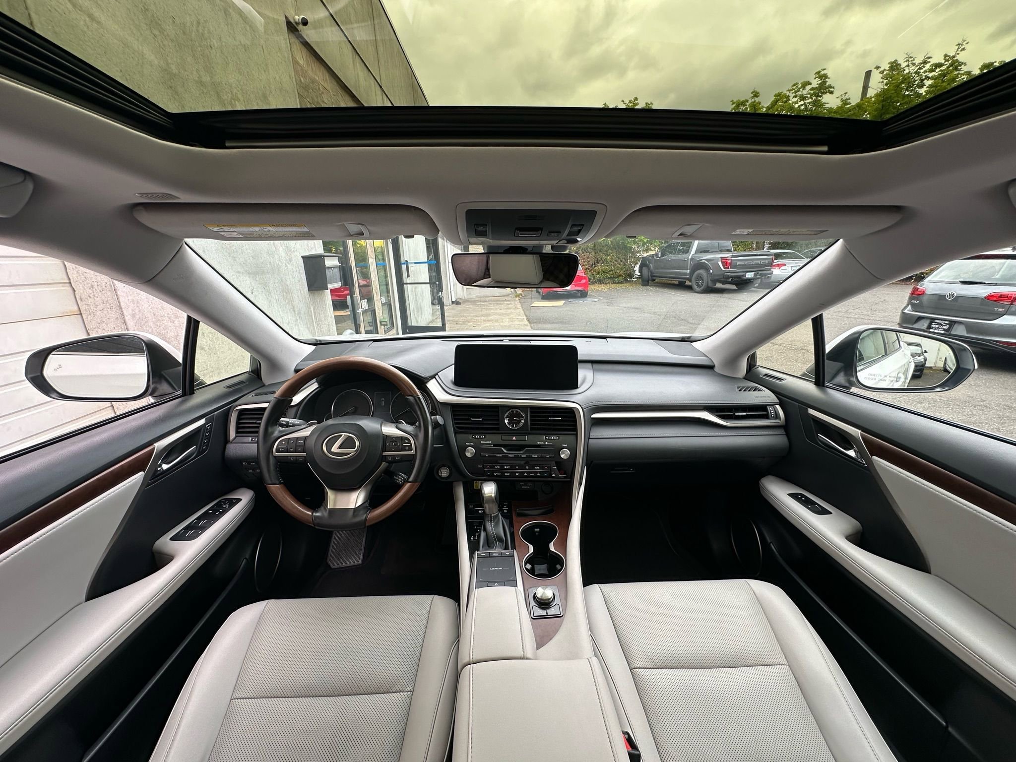 Used 2021 Lexus RX 350L Premium image 14