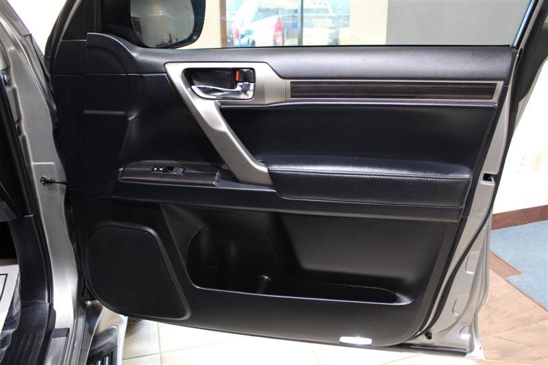Used 2021 Lexus GX 460 Premium AWD/4WD image 34