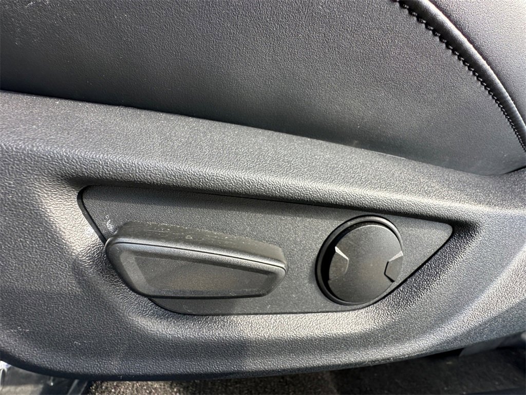 Used 2024 Ford Mustang Premium image 10