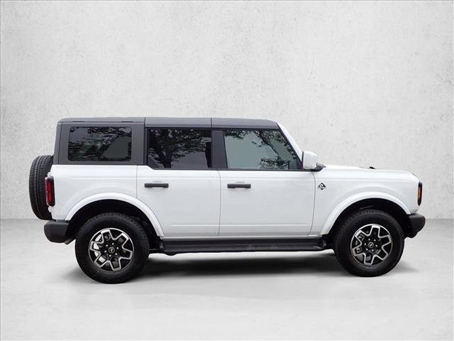 New 2026 Ford Bronco Outer Banks AWD/4WD image 5