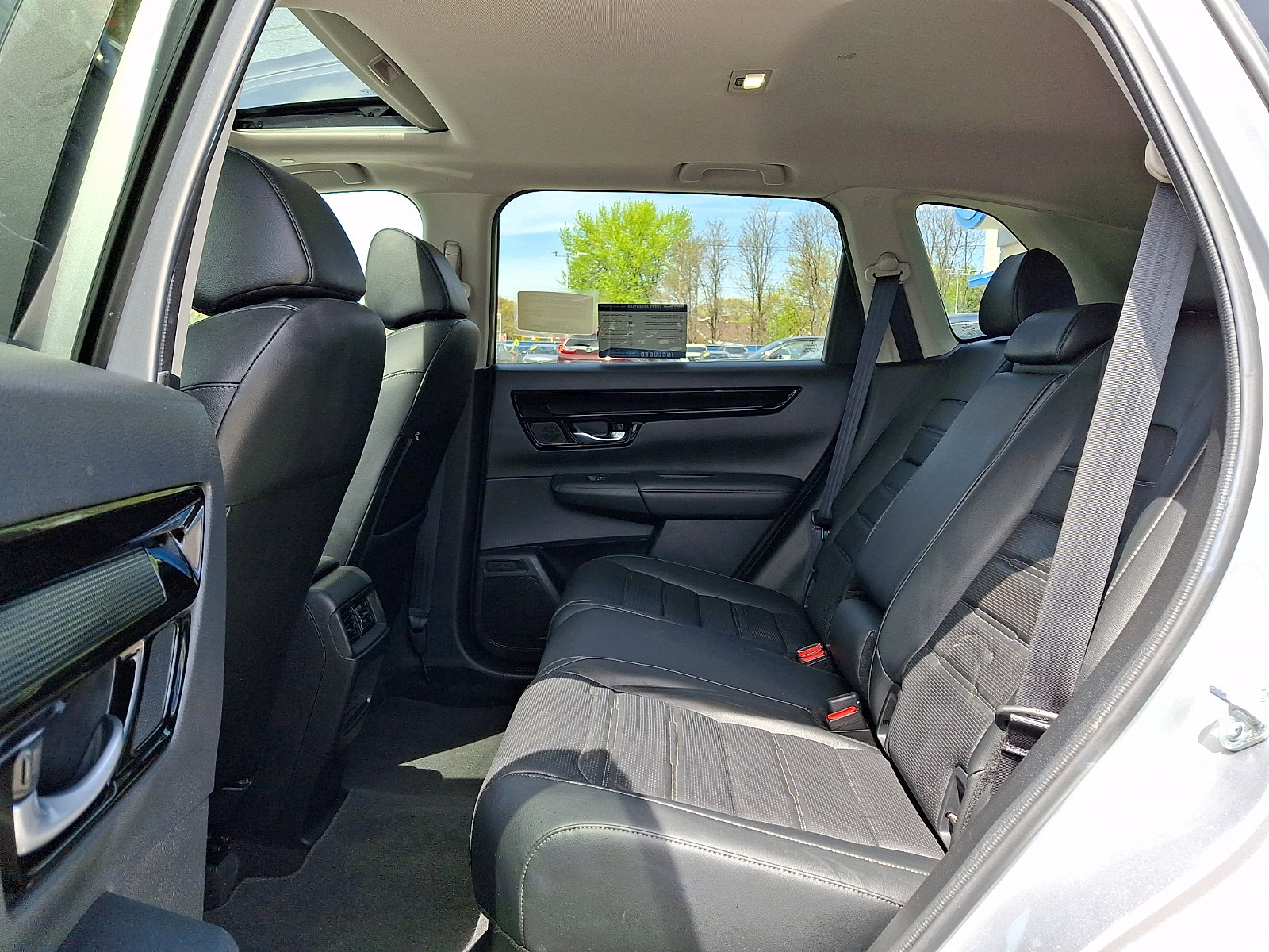 Used 2023 Honda CR-V EX-L image 10