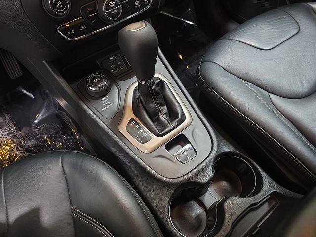 Used 2016 Jeep Cherokee High Altitude AWD/4WD image 25