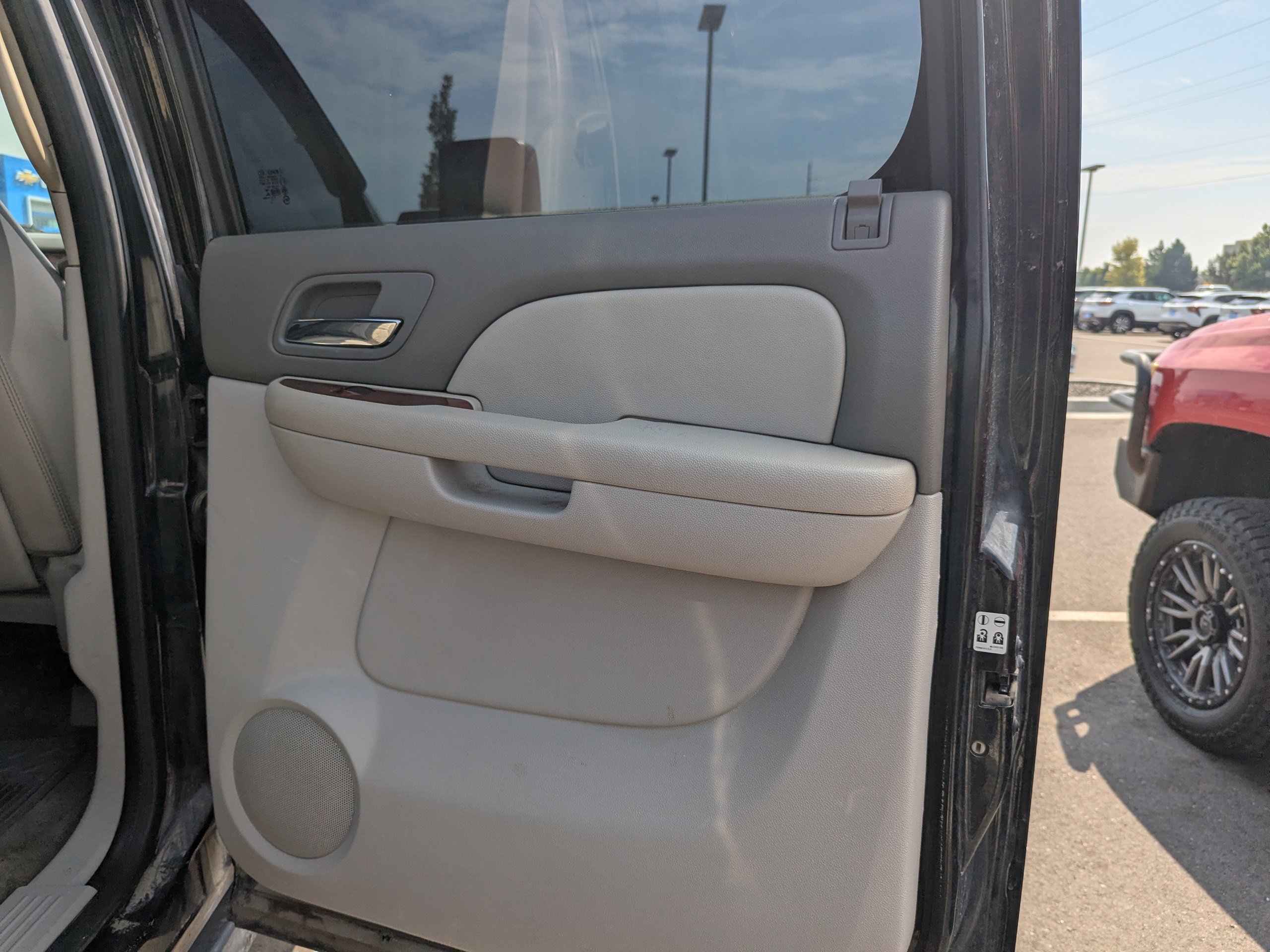 Used 2010 GMC Sierra 2500 SLT AWD/4WD image 26