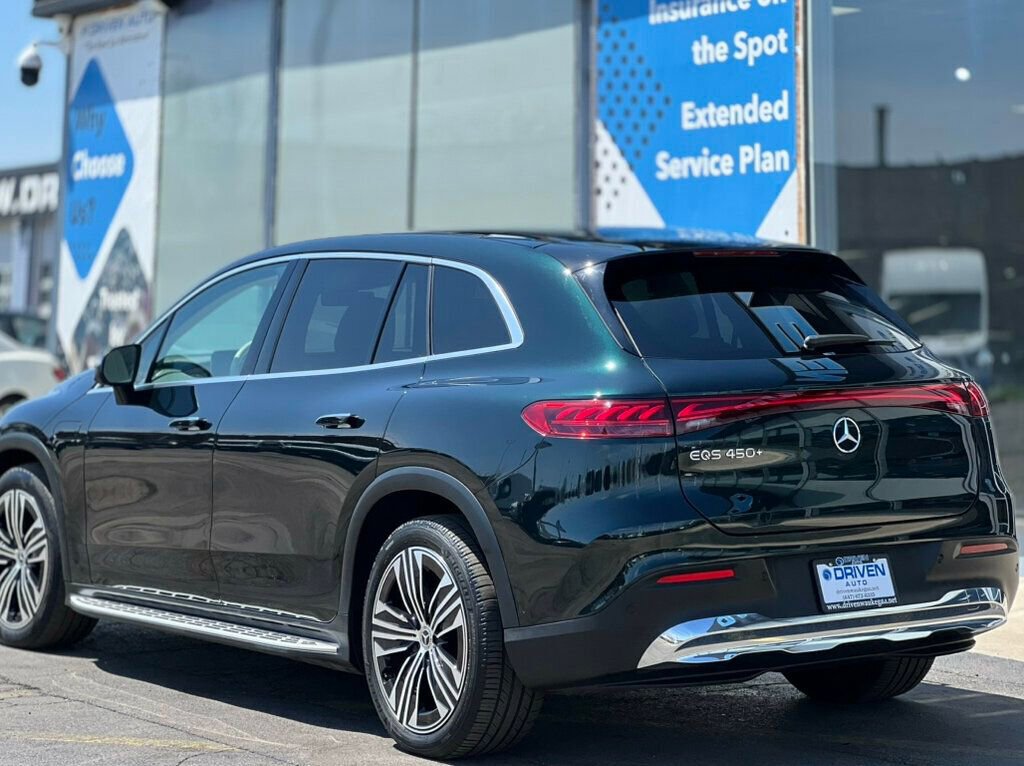 Used 2023 Mercedes-Benz EQS 450+ SUV image 3
