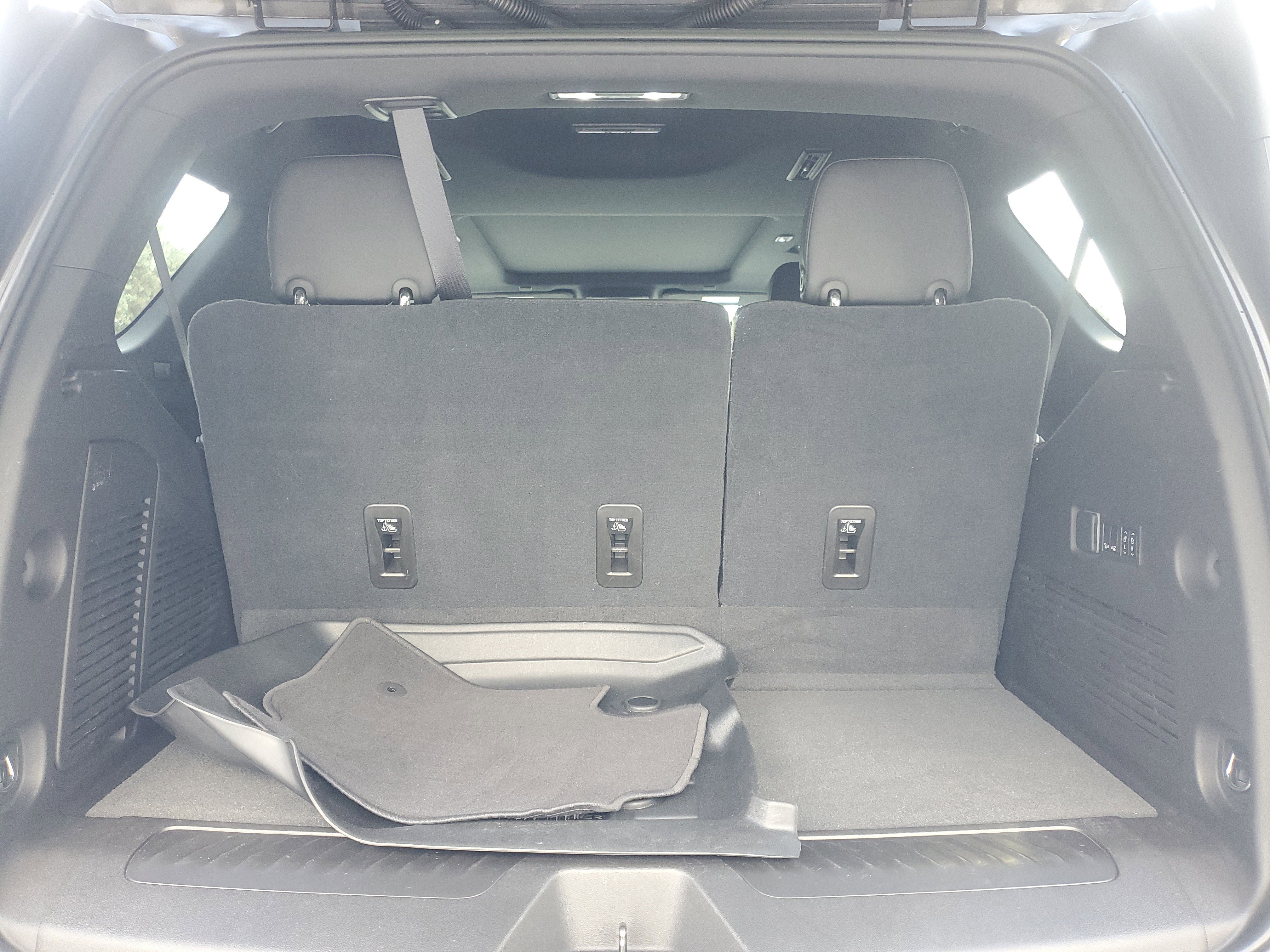 Used 2021 Chevrolet Tahoe LT w/ LT Signature Package image 12