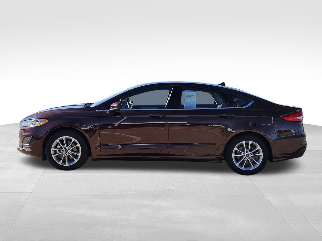 Used 2019 Ford Fusion SE image 4