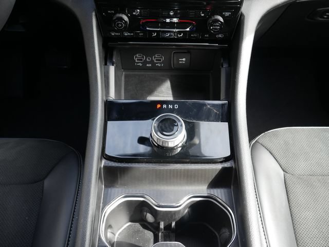 Used 2025 Jeep Grand Cherokee Altitude AWD/4WD image 22