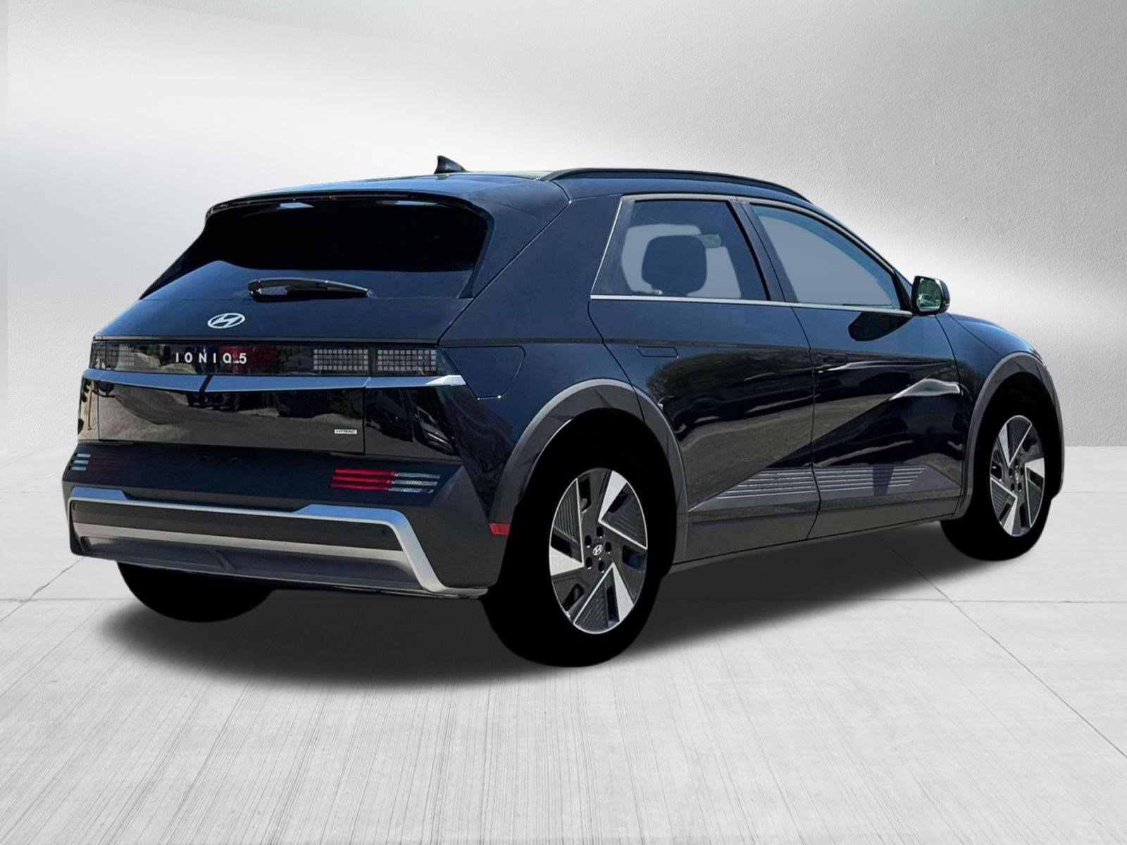 New 2026 Hyundai Ioniq 5 SEL image 7