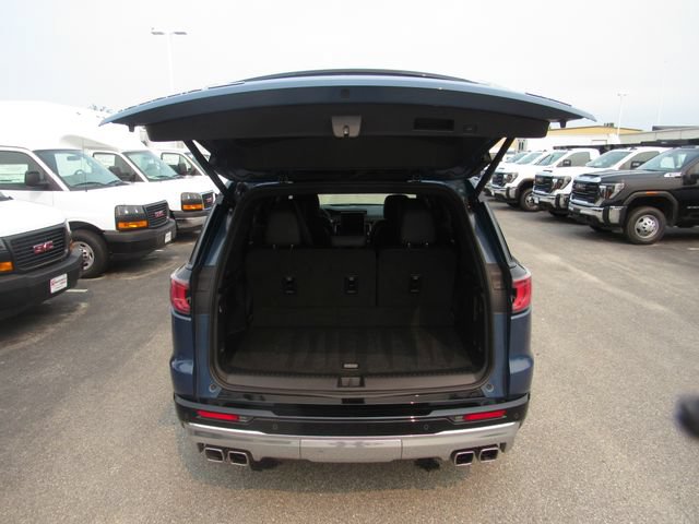 Certified 2025 GMC Acadia Denali w/ LPO, All-Weather Package AWD/4WD image 26
