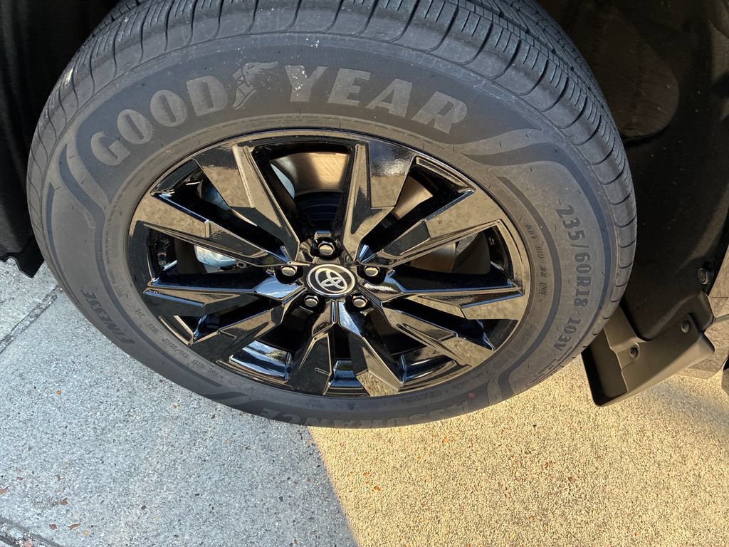 New 2026 Toyota RAV4 SE AWD/4WD image 39