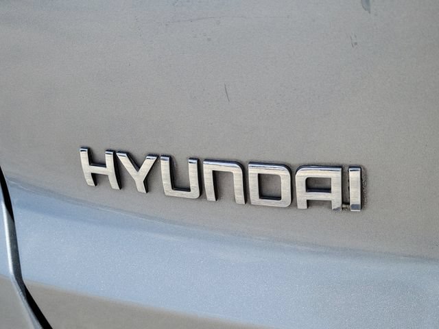 Used 2011 Hyundai Tucson GLS FWD image 8
