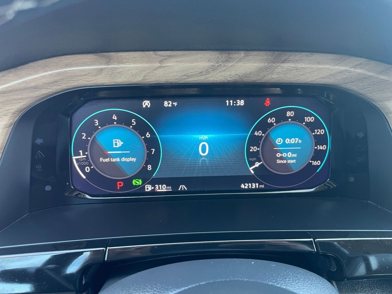 Used 2025 Volkswagen Atlas SE image 43