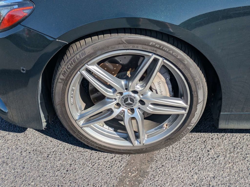 Used 2018 Mercedes-Benz E 400 Coupe image 11