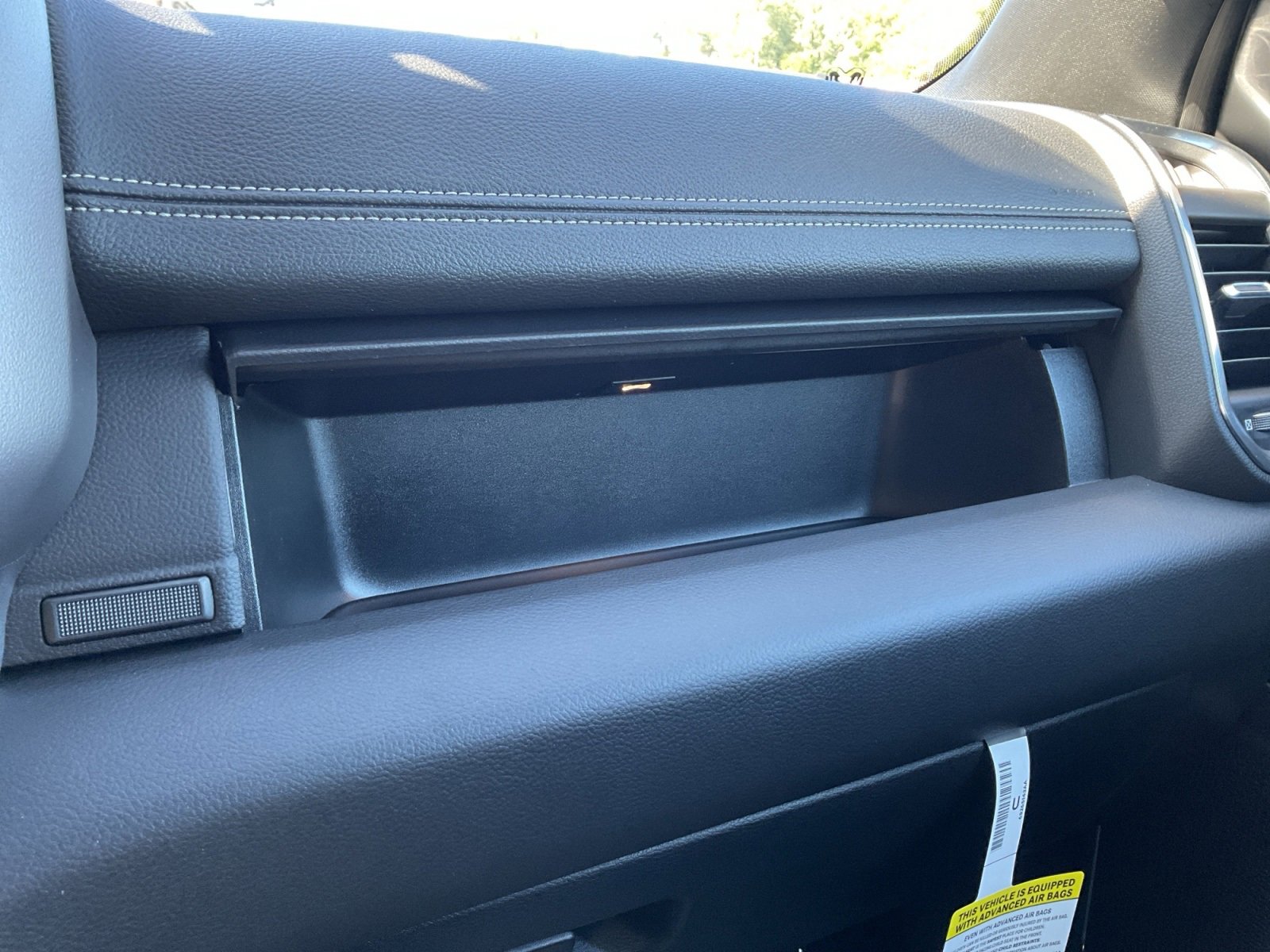 New 2026 RAM 1500 Laramie w/ Sport Appearance Package image 28