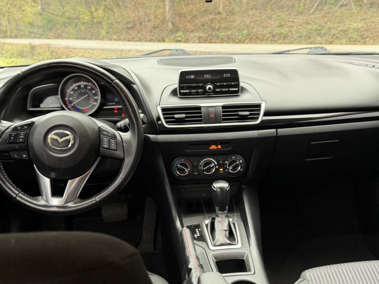 Used 2014 MAZDA MAZDA3 i Touring image 17