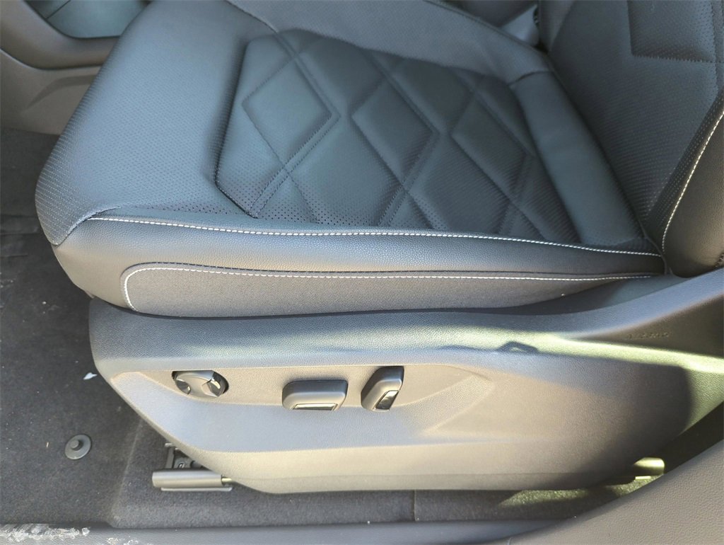 New 2026 Volkswagen Atlas SE image 33