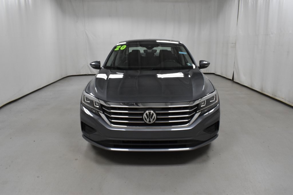 Used 2020 Volkswagen Passat 2.0T SEL image 4