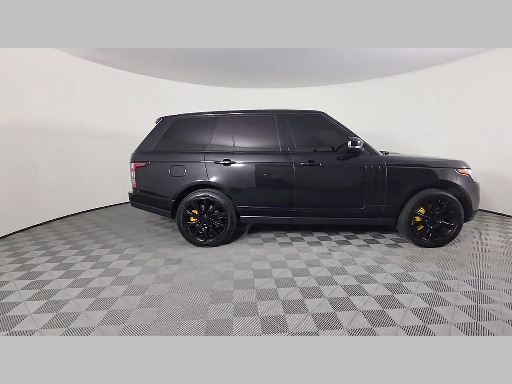 Used 2015 Land Rover Range Rover Supercharged AWD/4WD image 37